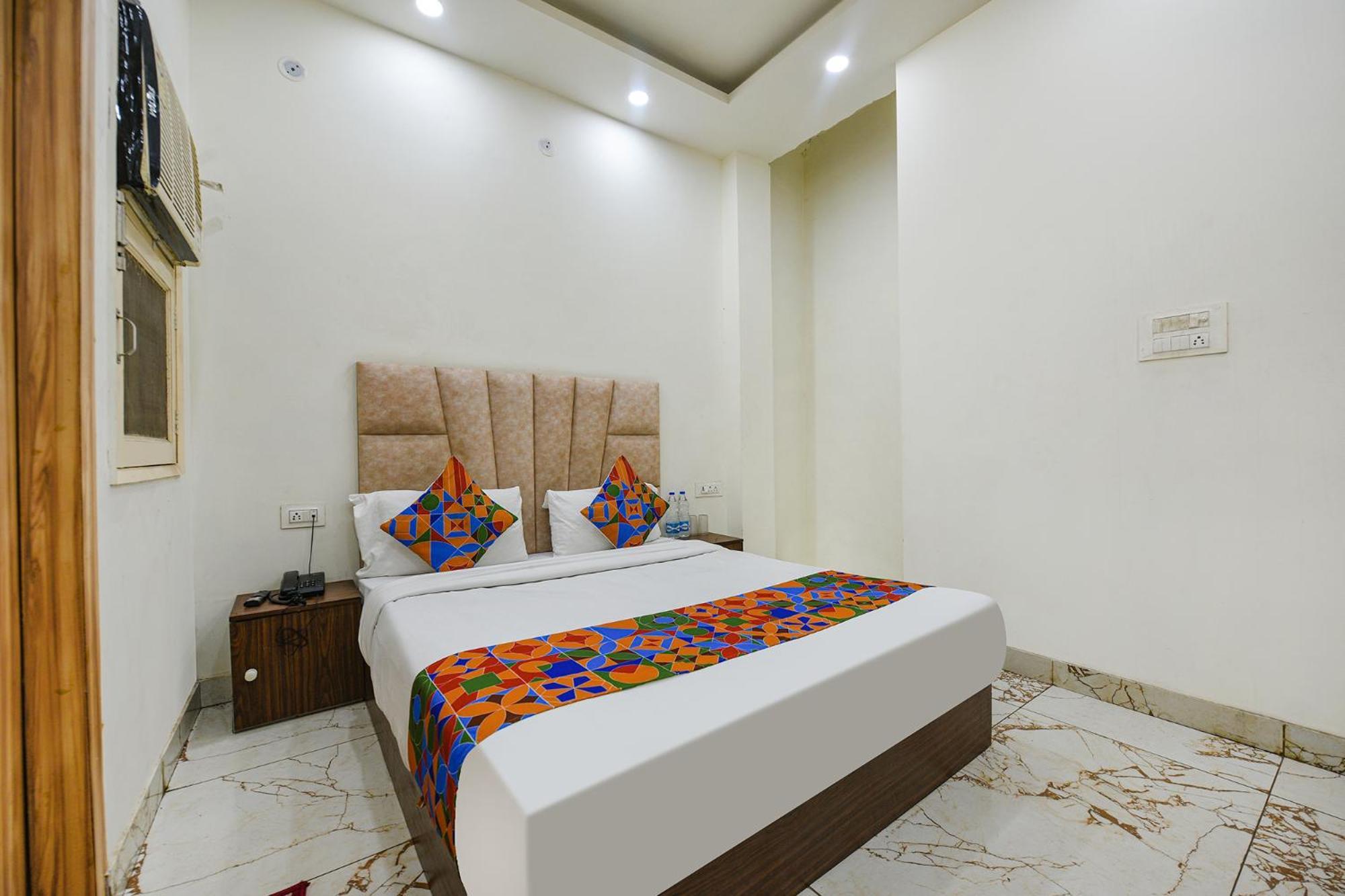Fabexpress Divya Villa New Delhi Exterior photo
