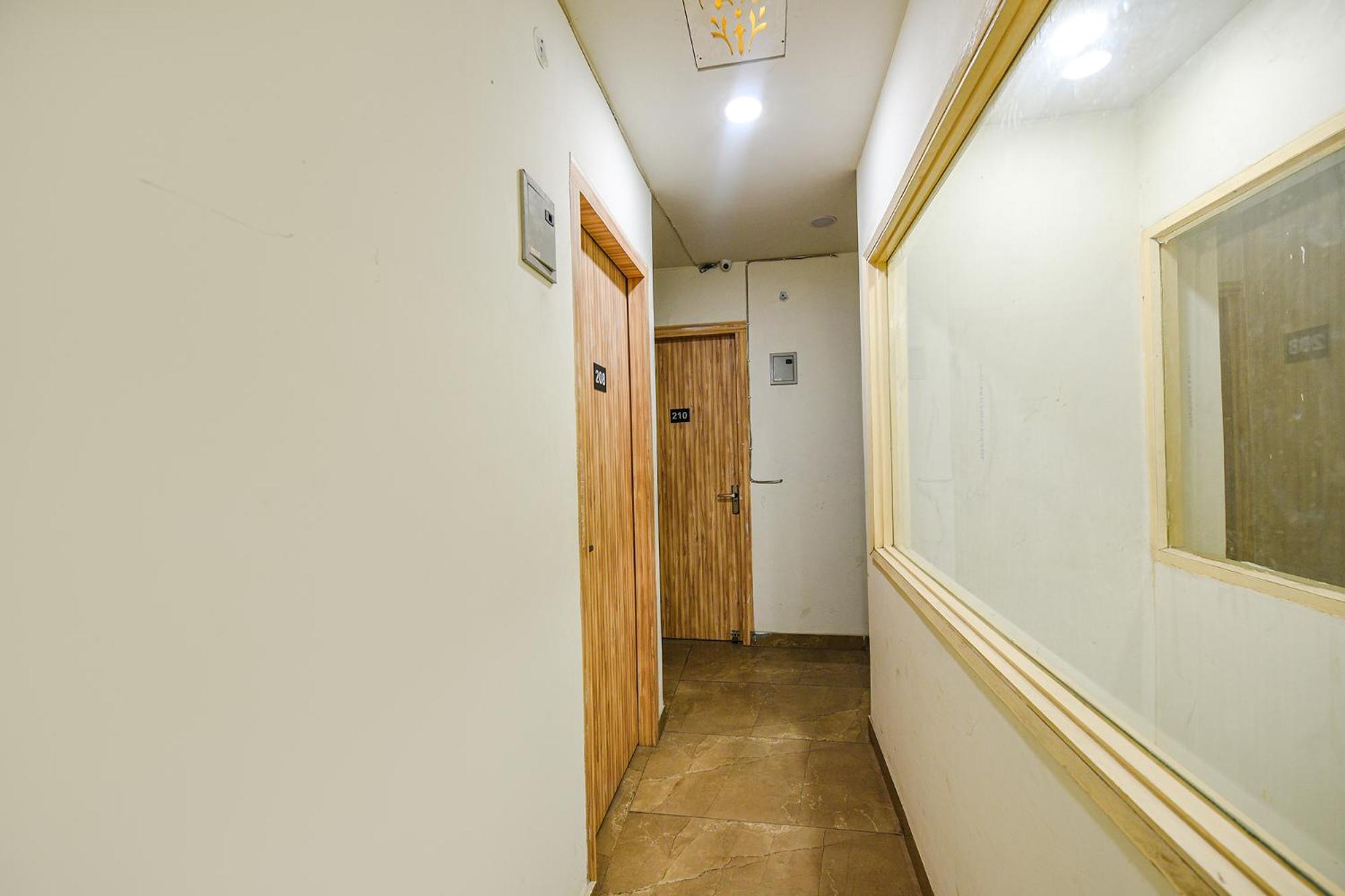 Fabexpress Divya Villa New Delhi Exterior photo